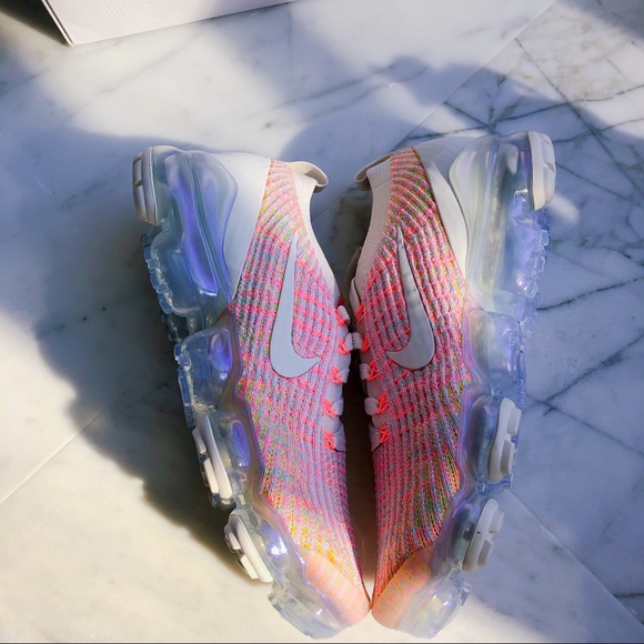 Air Vapormax Flyknit - Picture 8 of 8